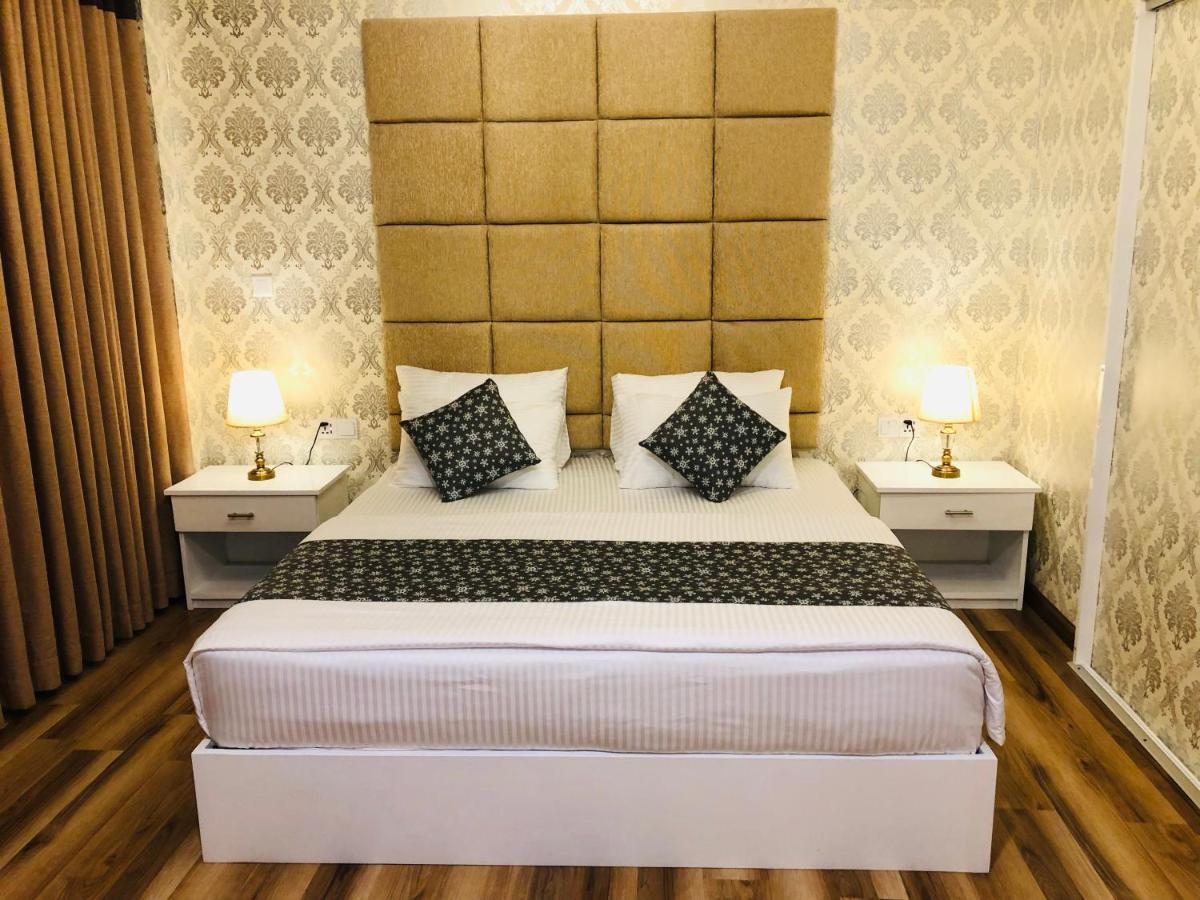 Hotel Bonavista Нувара Елия Екстериор снимка